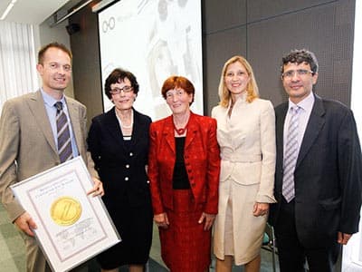 2012